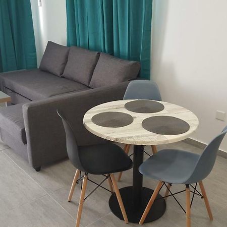 Manoli Apartments Aya Napa Dış mekan fotoğraf